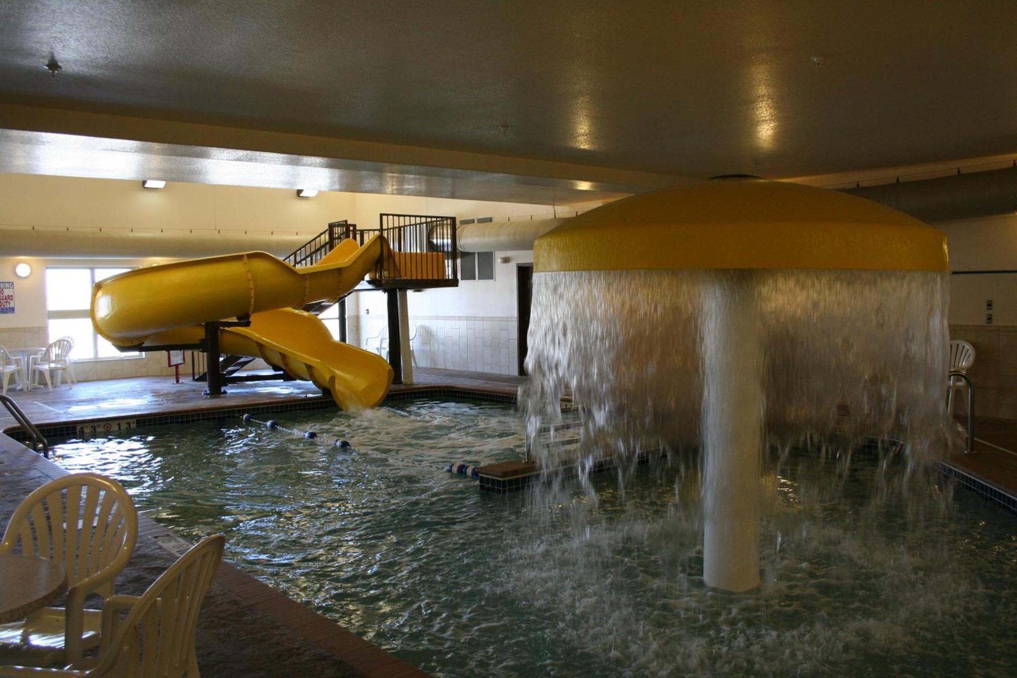Expressway Suites Fargo Facilidades foto
